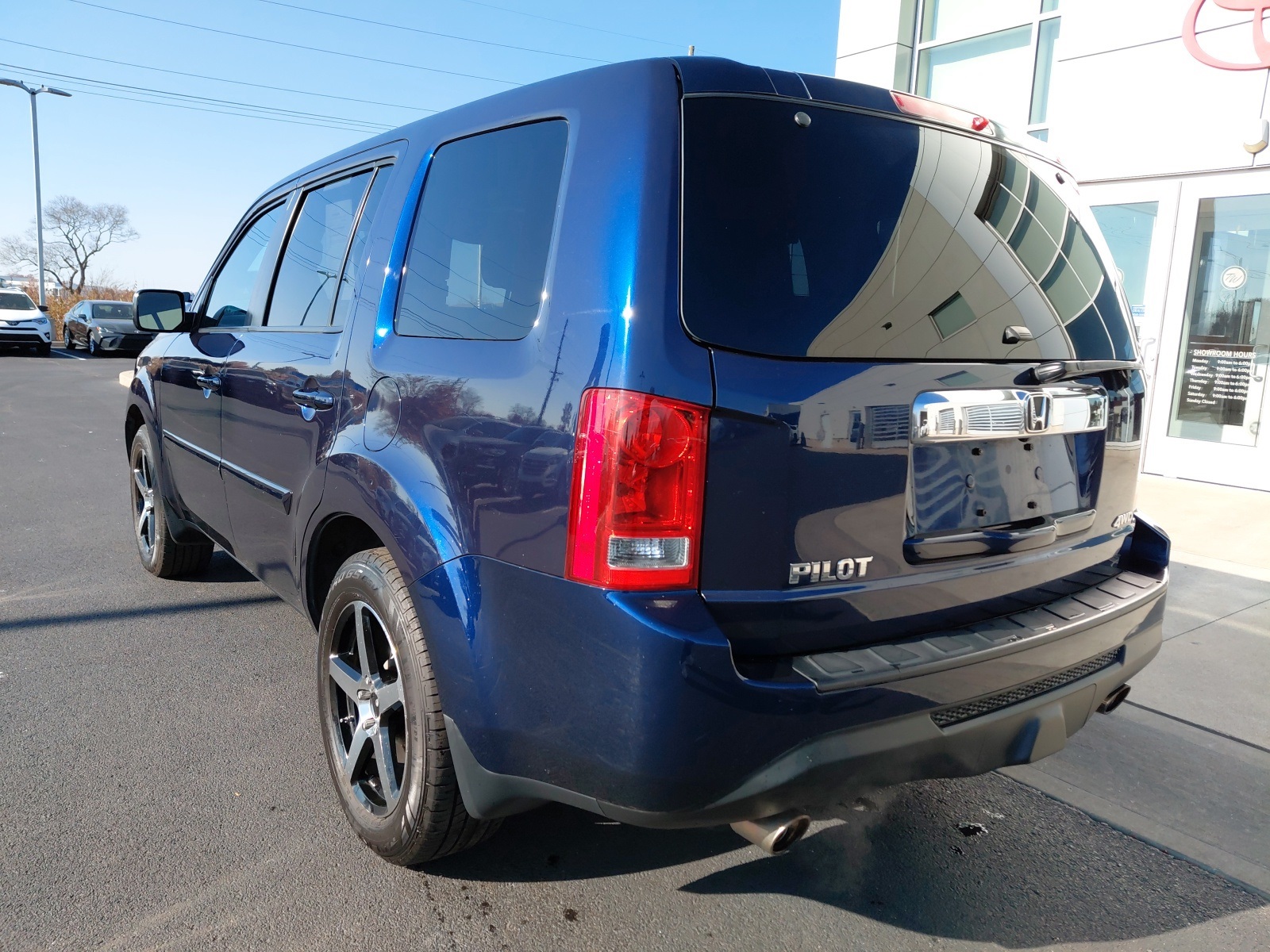 used 2013 Honda Pilot car, priced at $9,547