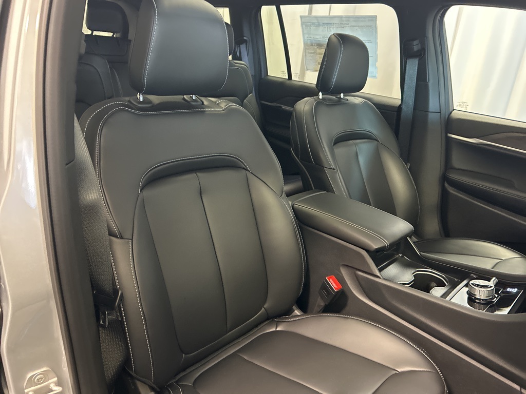 new 2025 Jeep Grand Cherokee L car, priced at $48,499