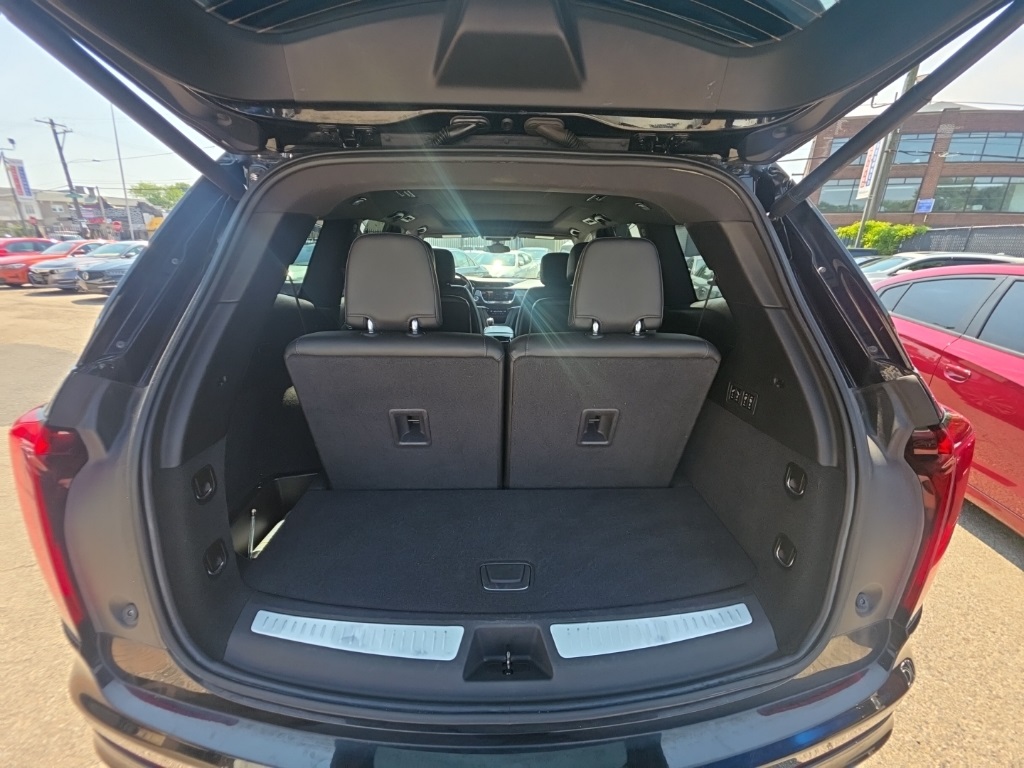 used 2021 Cadillac XT6 car, priced at $23,895