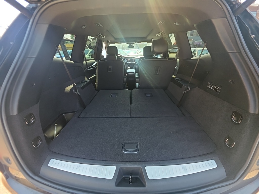 used 2021 Cadillac XT6 car, priced at $23,895