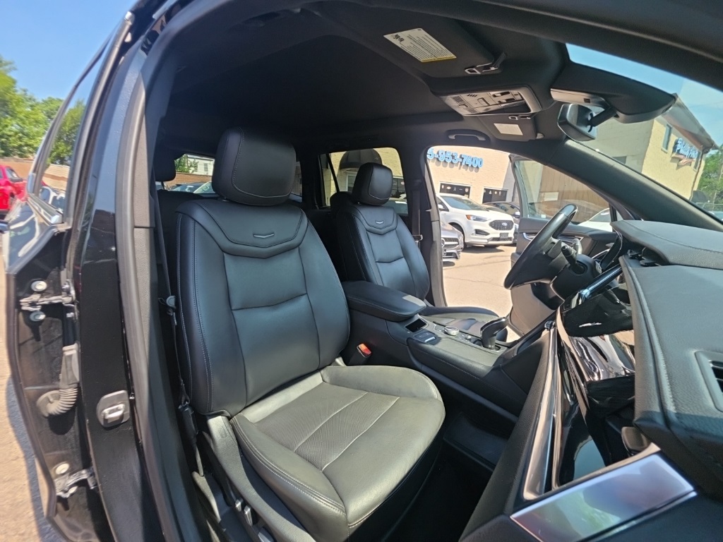 used 2021 Cadillac XT6 car, priced at $23,895