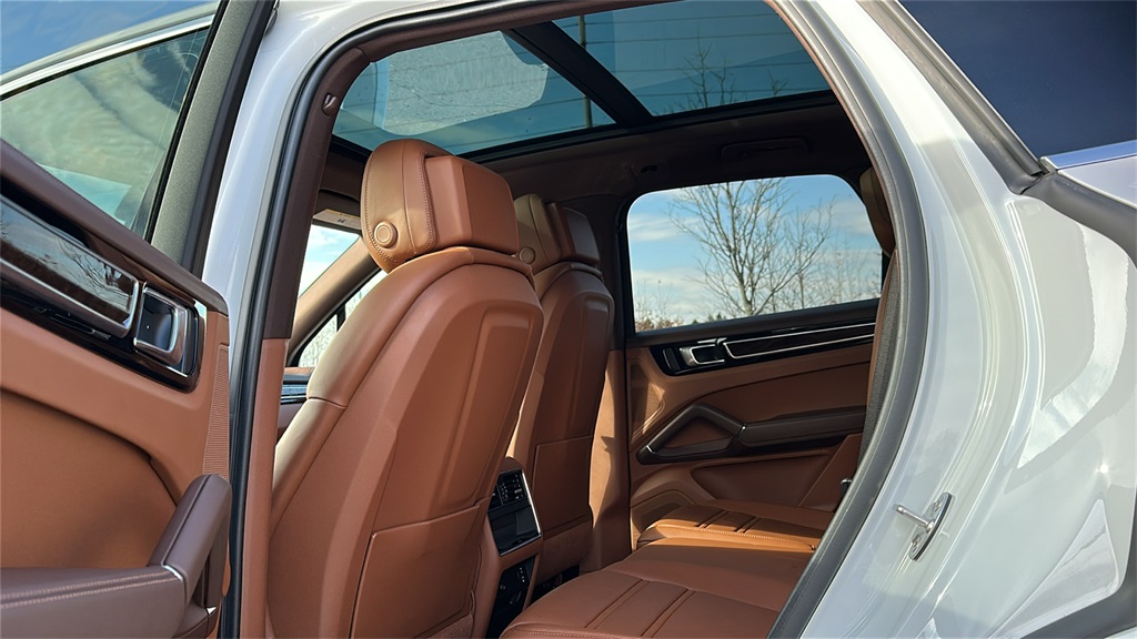 used 2023 Porsche Cayenne car, priced at $61,873