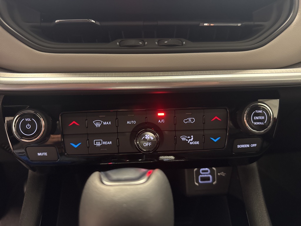 new 2025 Jeep Compass car, priced at $32,726