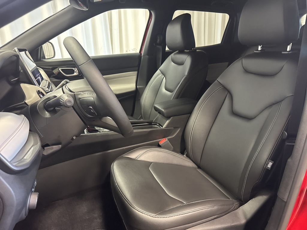 new 2025 Jeep Compass car, priced at $32,726