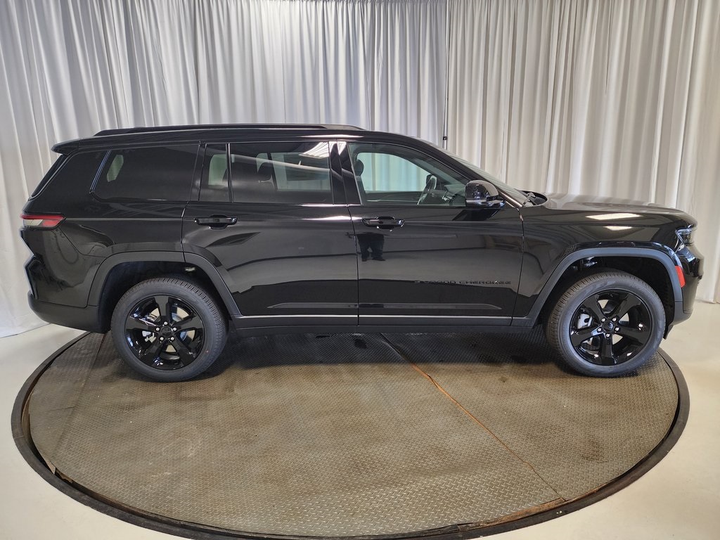 new 2025 Jeep Grand Cherokee L car, priced at $53,330