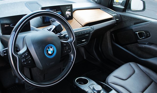used 2021 BMW i3 car, priced at $30,888