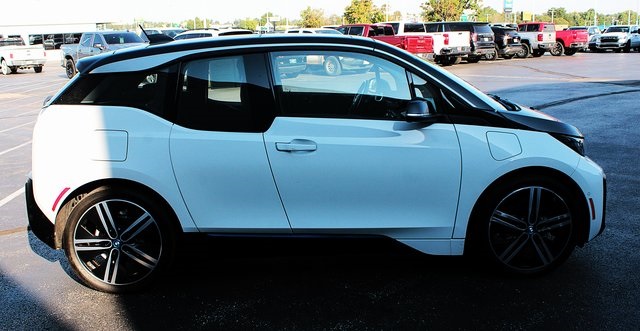 used 2021 BMW i3 car, priced at $30,888