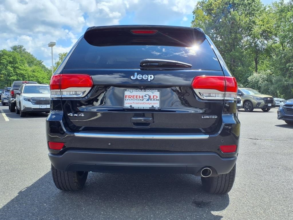 used 2019 Jeep Grand Cherokee car, priced at $17,900