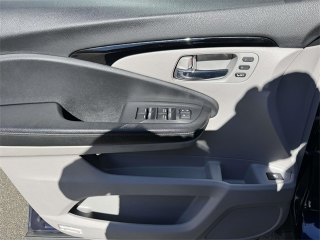 used 2019 Honda Ridgeline car, priced at $23,262