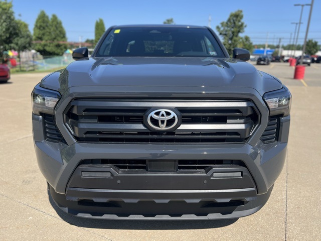 new 2025 Toyota Tacoma car, priced at $40,914