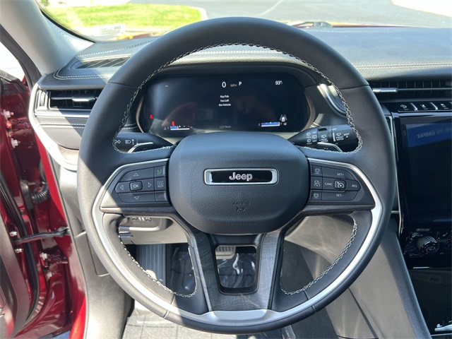 used 2024 Jeep Grand Cherokee car, priced at $38,930