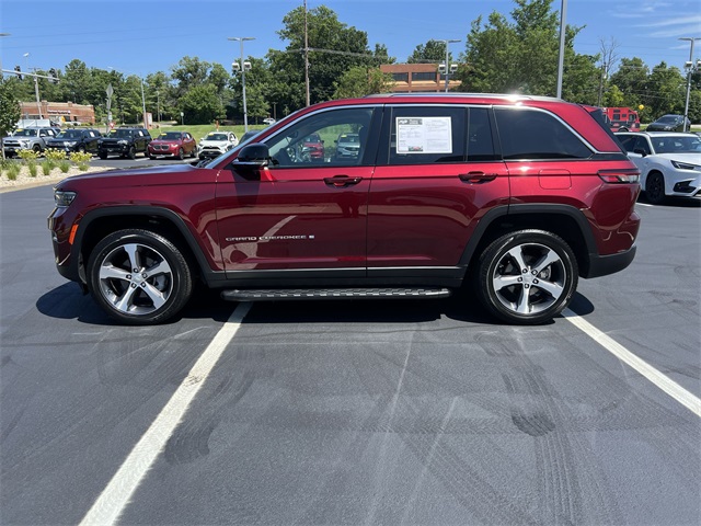 used 2024 Jeep Grand Cherokee car, priced at $38,930