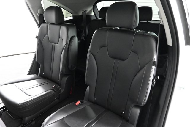 new 2025 Kia Sorento car, priced at $41,734