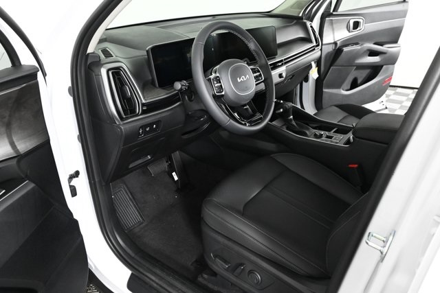 new 2025 Kia Sorento car, priced at $41,734