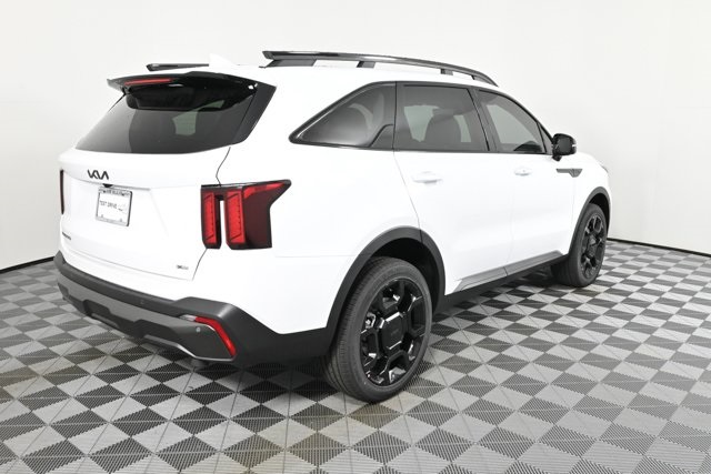 new 2025 Kia Sorento car, priced at $41,734