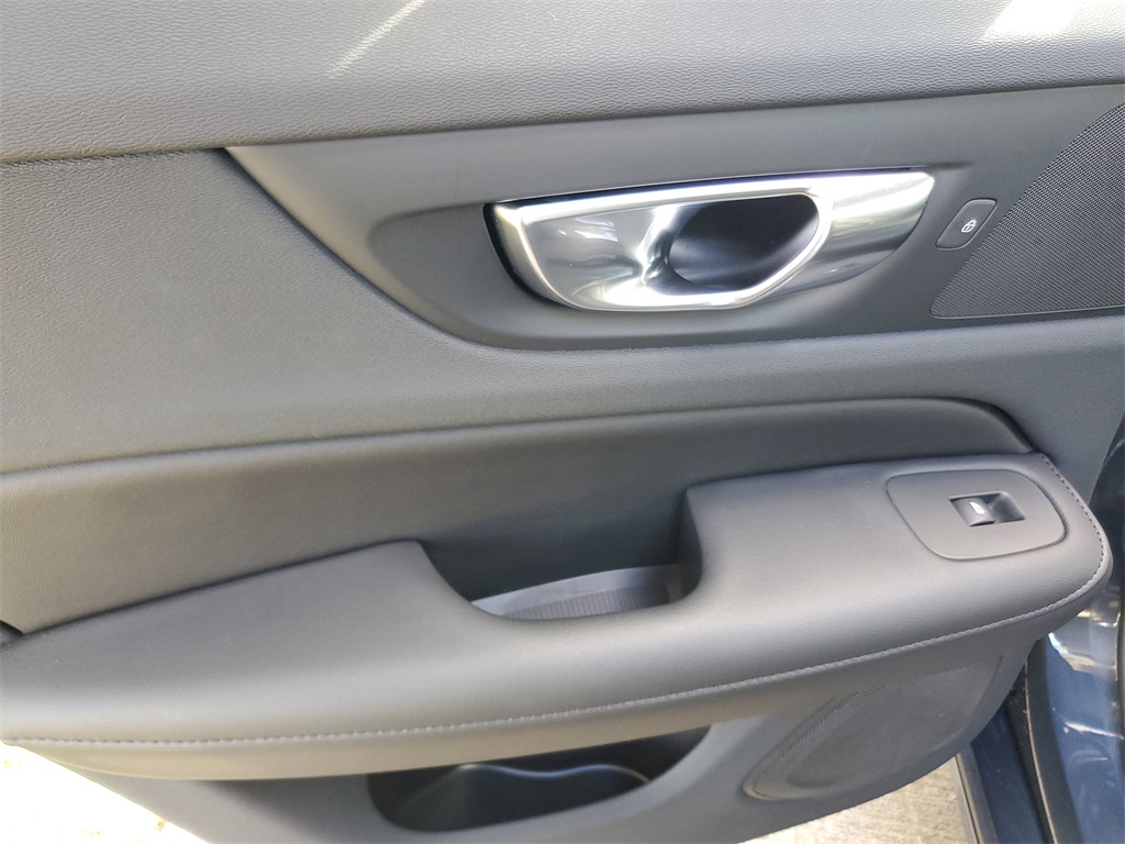 used 2023 Volvo S60 car, priced at $26,995