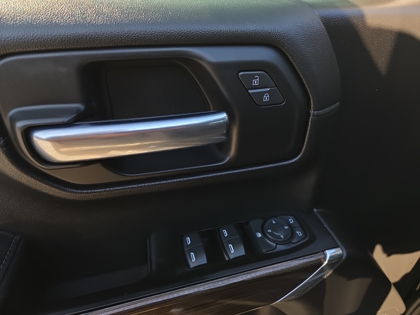 used 2019 Chevrolet Silverado 1500 car, priced at $23,200