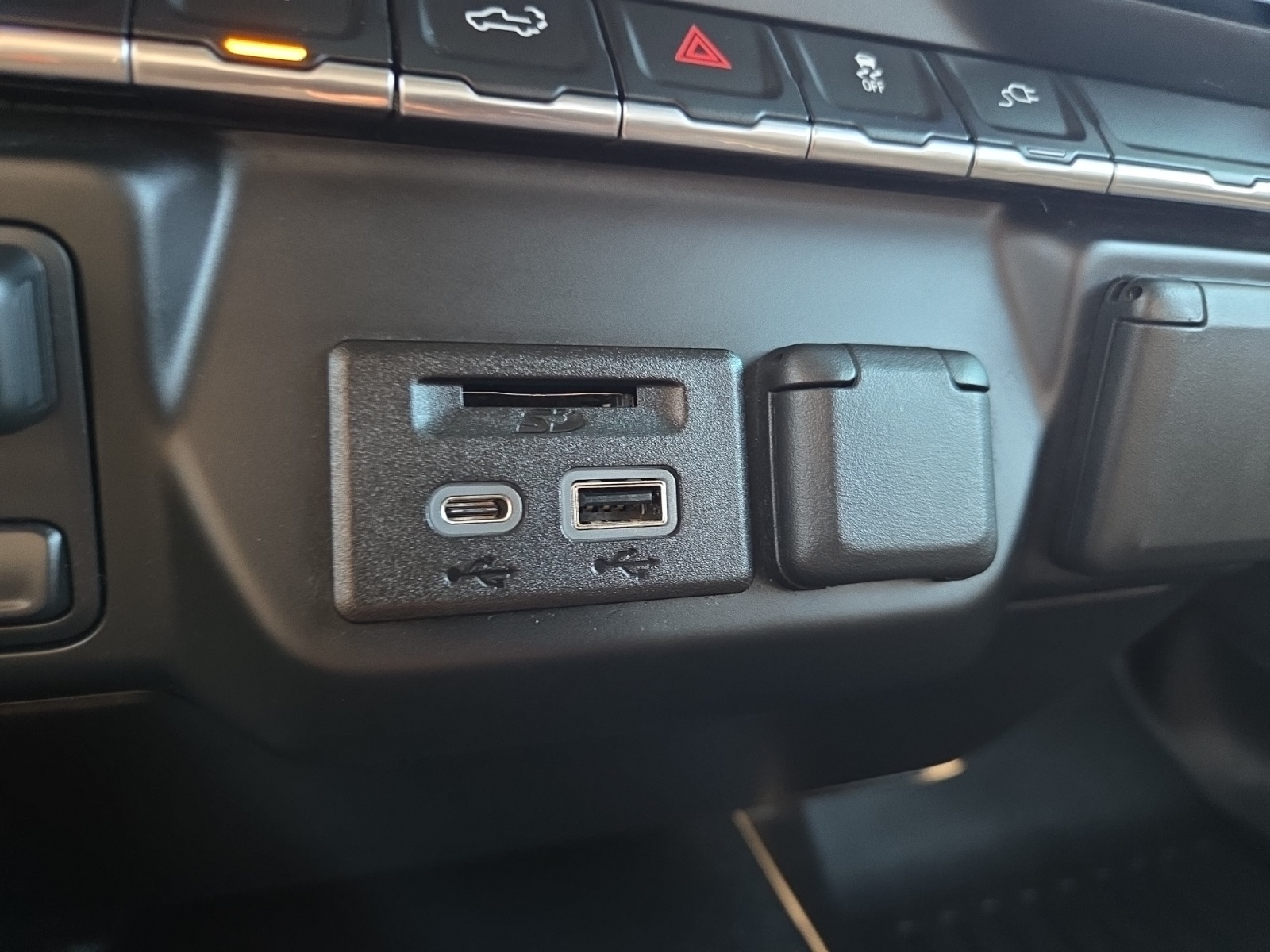 used 2019 Chevrolet Silverado 1500 car, priced at $23,200