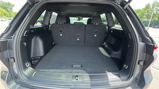 new 2025 Jeep Grand Cherokee car, priced at $42,179