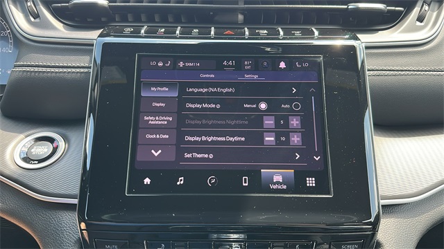 new 2025 Jeep Grand Cherokee car, priced at $42,179
