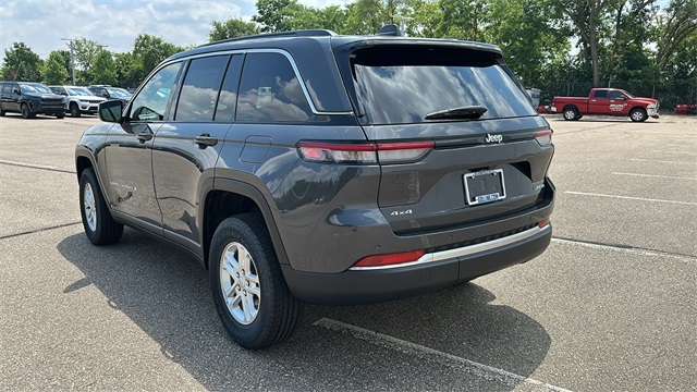new 2025 Jeep Grand Cherokee car, priced at $42,179