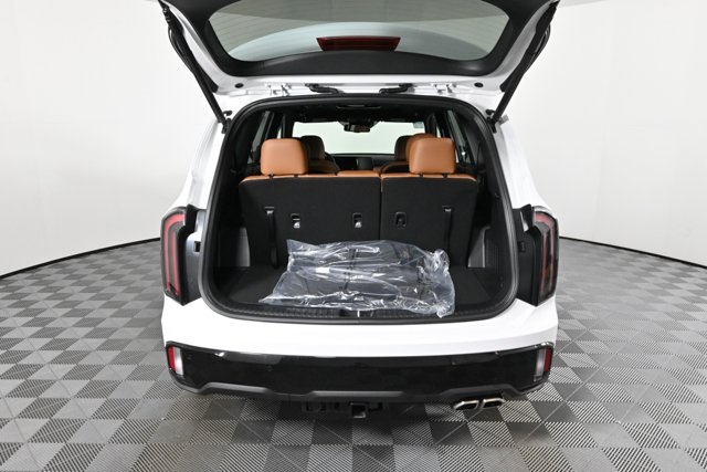 new 2025 Kia Telluride car, priced at $49,135