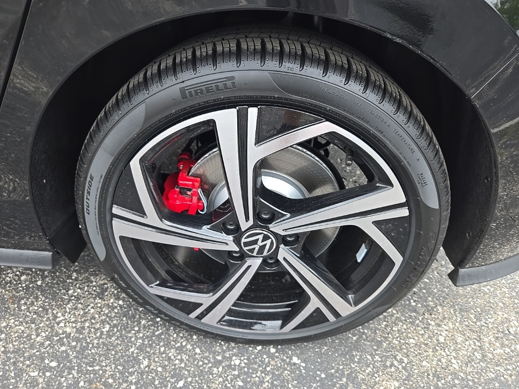 new 2025 Volkswagen Golf GTI car, priced at $39,243