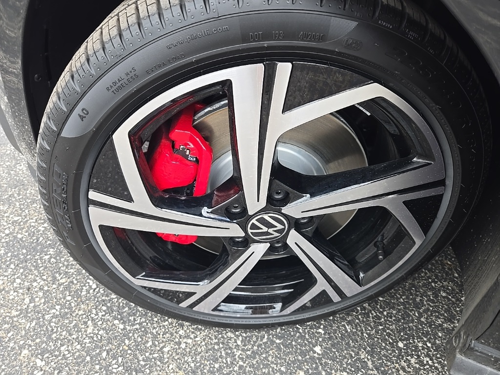 new 2025 Volkswagen Golf GTI car, priced at $39,243