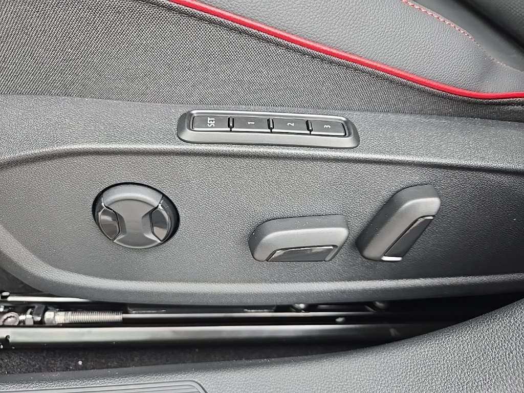 new 2025 Volkswagen Golf GTI car, priced at $39,243