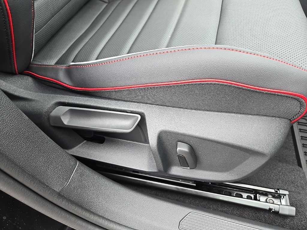 new 2025 Volkswagen Golf GTI car, priced at $39,243