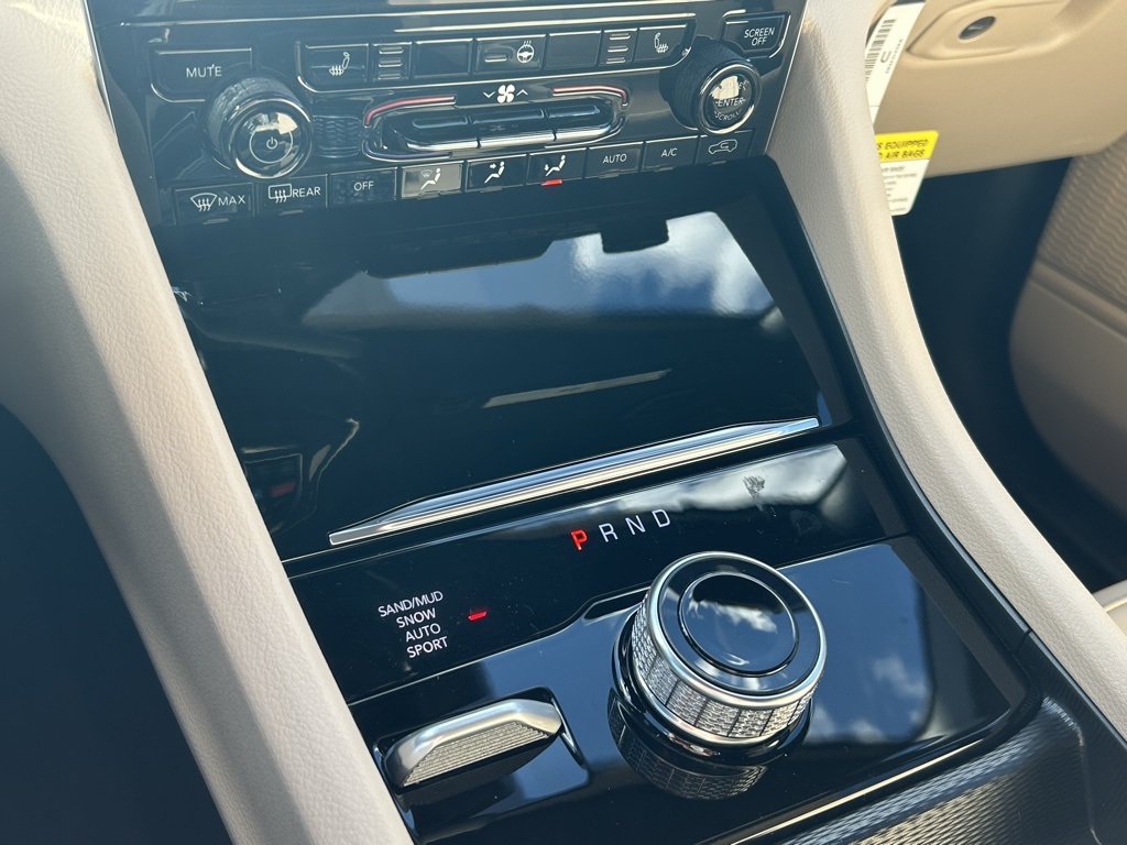 new 2025 Jeep Grand Cherokee car, priced at $50,485