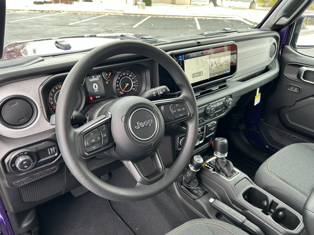 new 2026 Jeep Gladiator car, priced at $45,610