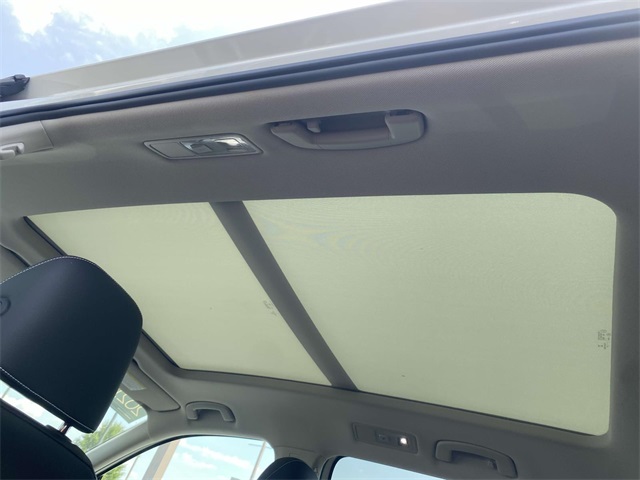 used 2021 Volkswagen Tiguan car, priced at $21,000