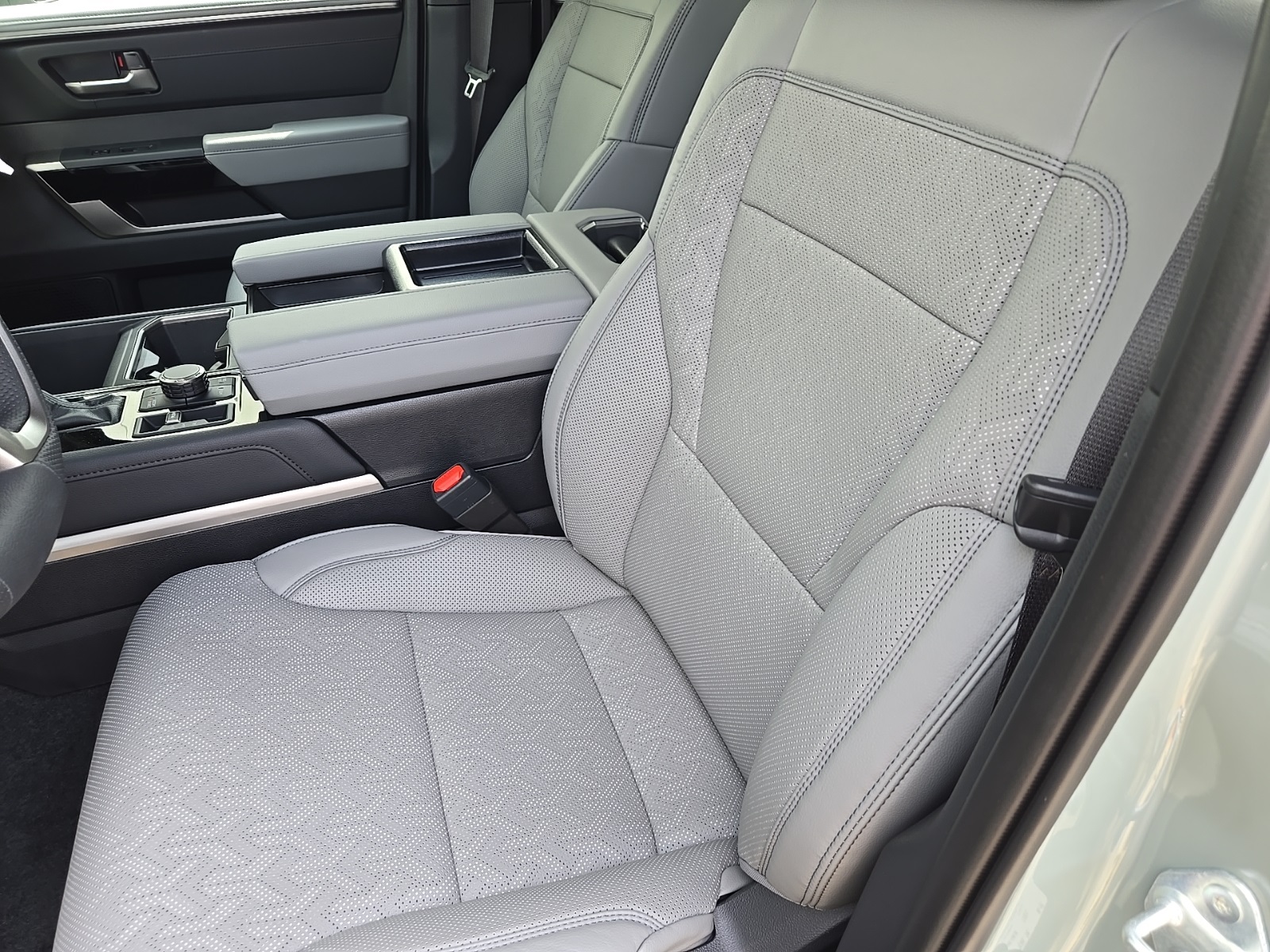 new 2025 Toyota Tundra Hybrid car, priced at $68,537