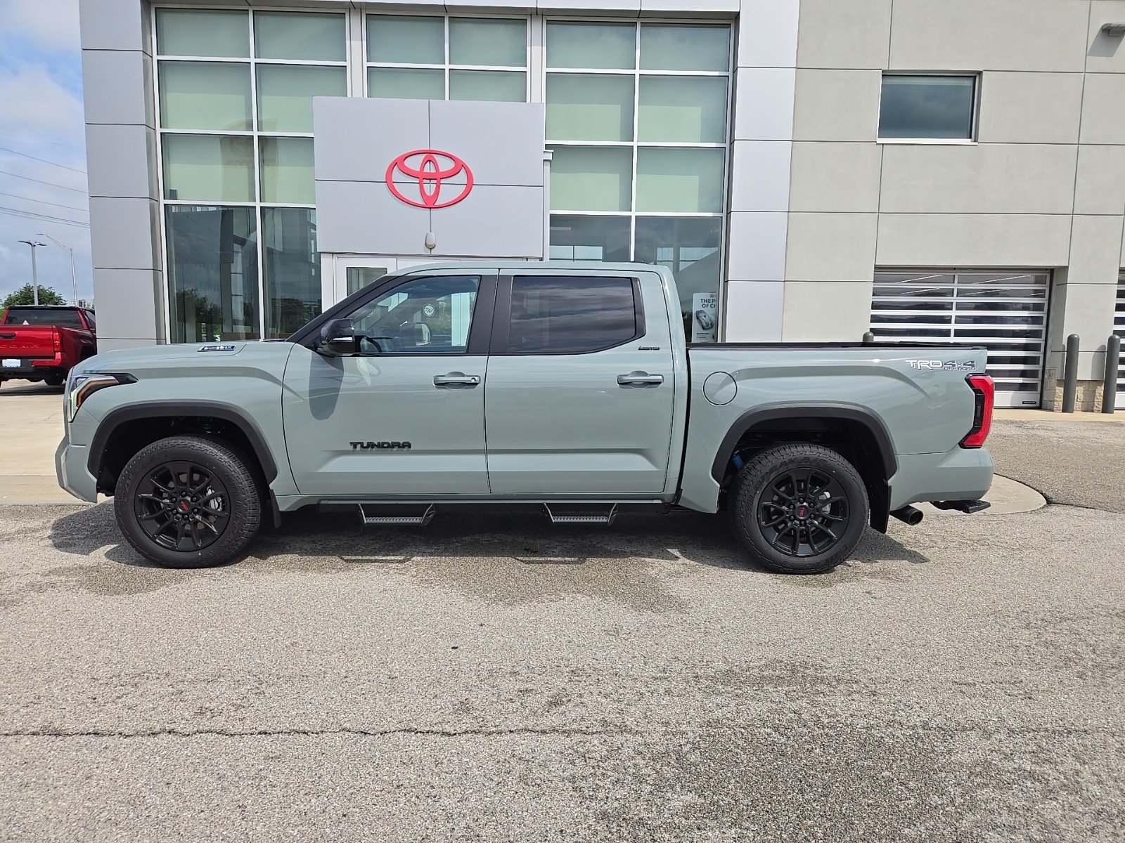 new 2025 Toyota Tundra Hybrid car, priced at $68,537