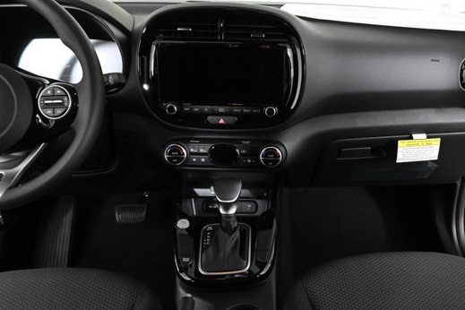 new 2025 Kia Soul car, priced at $25,702