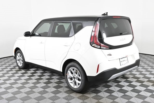 new 2025 Kia Soul car, priced at $25,702
