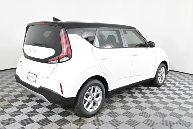 new 2025 Kia Soul car, priced at $25,702