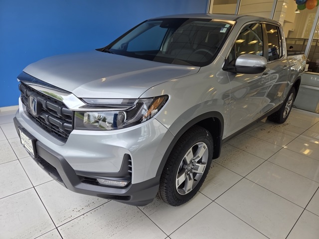 new 2025 Honda Ridgeline car, priced at $46,130