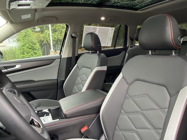 used 2024 Volkswagen Atlas car, priced at $36,924
