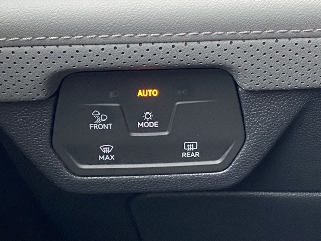 used 2024 Volkswagen Atlas car, priced at $36,924