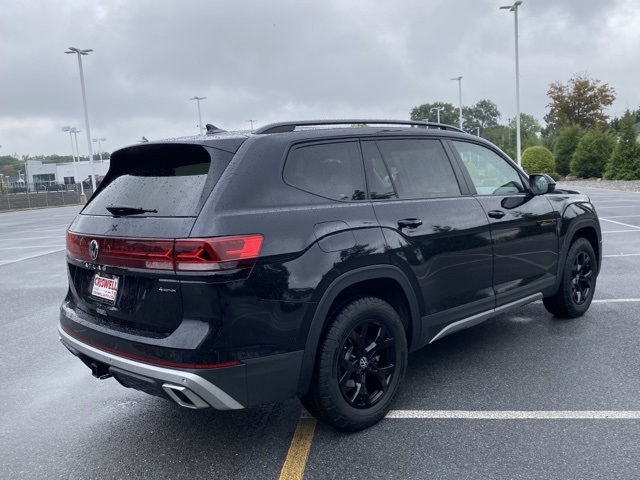 used 2024 Volkswagen Atlas car, priced at $36,924