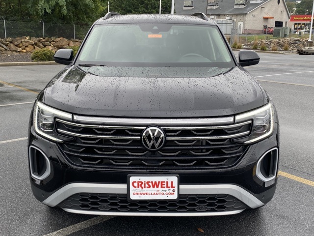 used 2024 Volkswagen Atlas car, priced at $36,924