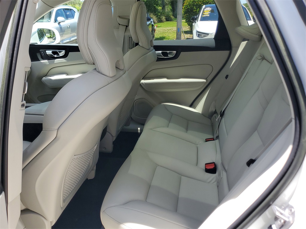 used 2023 Volvo XC60 car, priced at $32,594