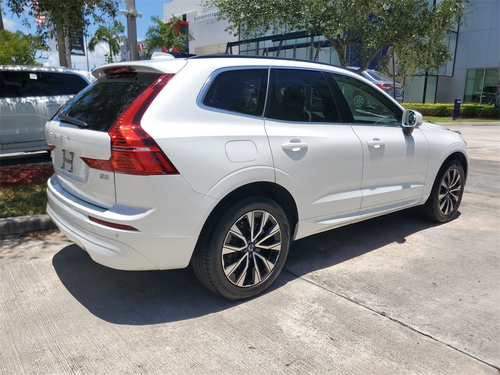 used 2023 Volvo XC60 car, priced at $32,594