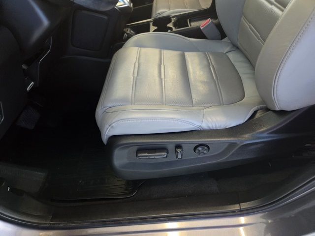 used 2018 Honda CR-V car, priced at $20,477