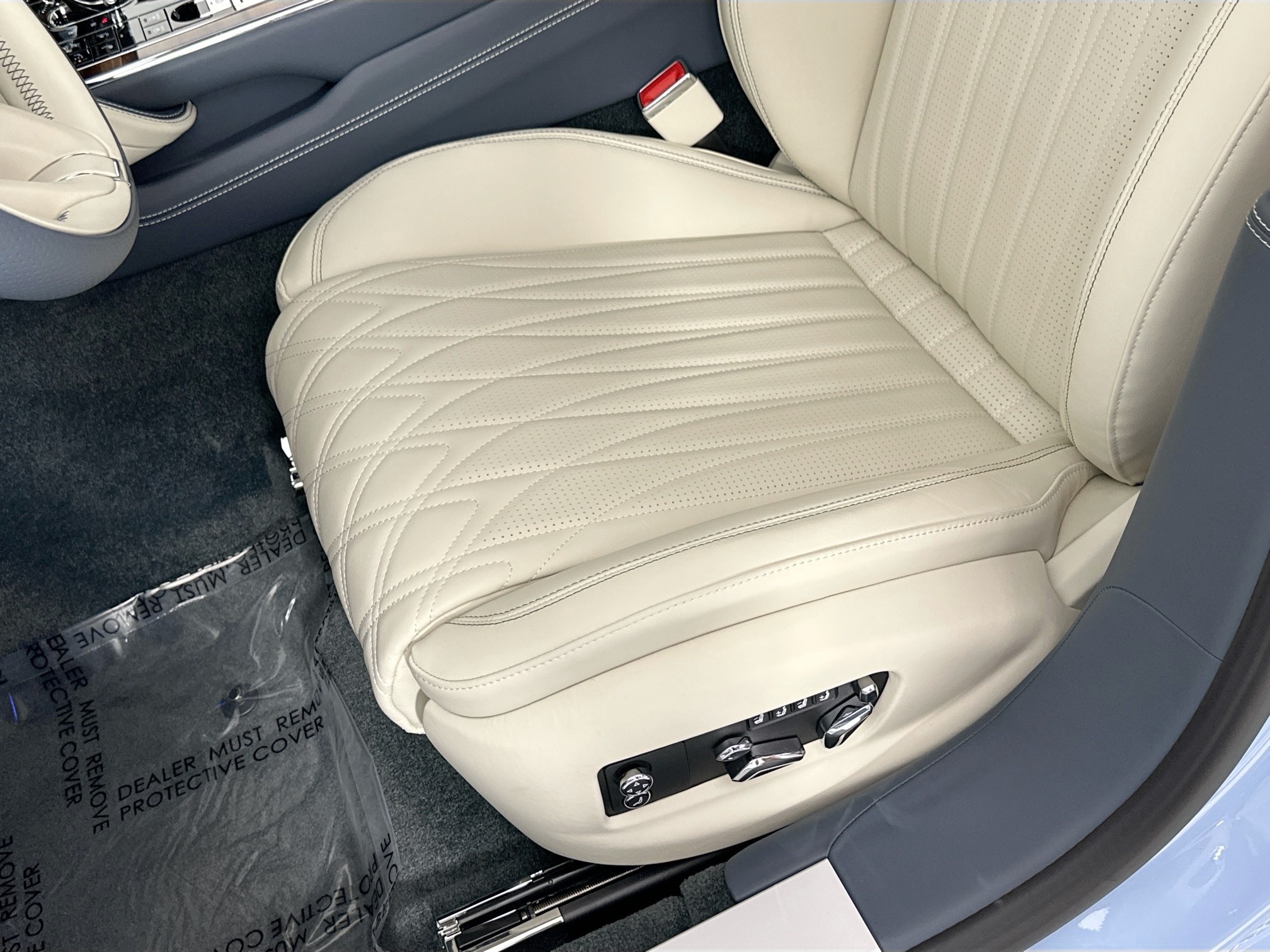 new 2026 Bentley Flying Spur car