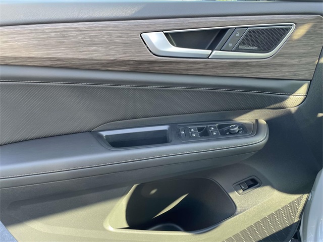 new 2026 Volkswagen Atlas car, priced at $58,804