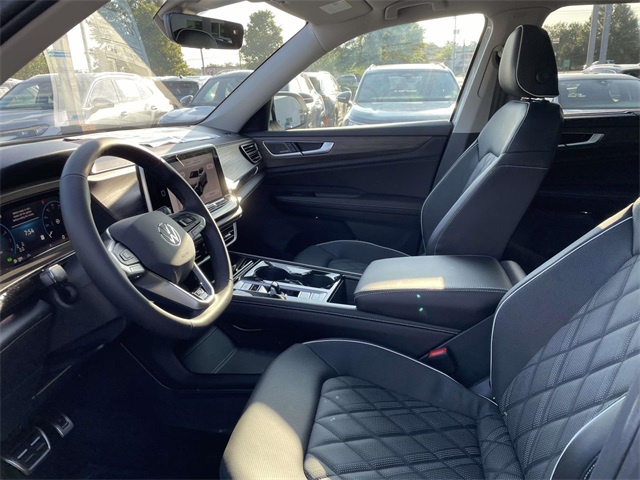 new 2026 Volkswagen Atlas car, priced at $58,804
