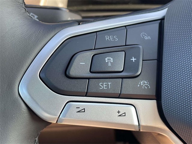 new 2026 Volkswagen Atlas car, priced at $58,804